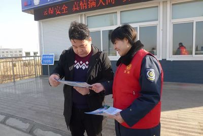 濱州站開展“情滿旅途”學雷鋒志愿服務活動 數據處理服務助力暖心出行